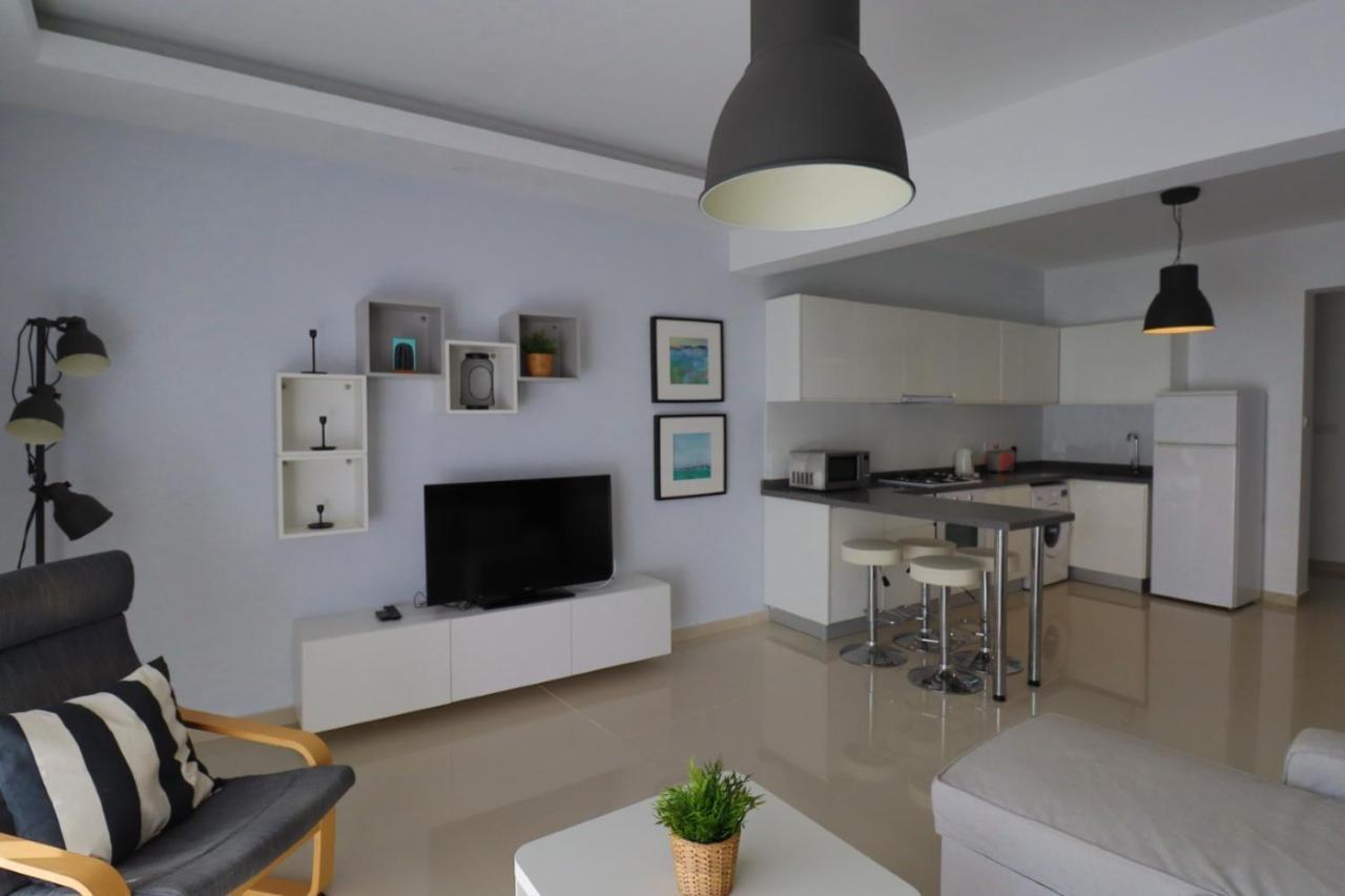 Caesar Beach Villas And Apartments Gastria Exterior foto