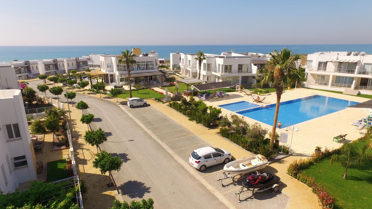 Caesar Beach Villas And Apartments Gastria Exterior foto